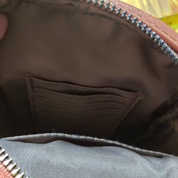 Crossbody Purse Vegan Leather Travel Purse by Bostonten. 2 zip compartments. - Picture 8 of 8